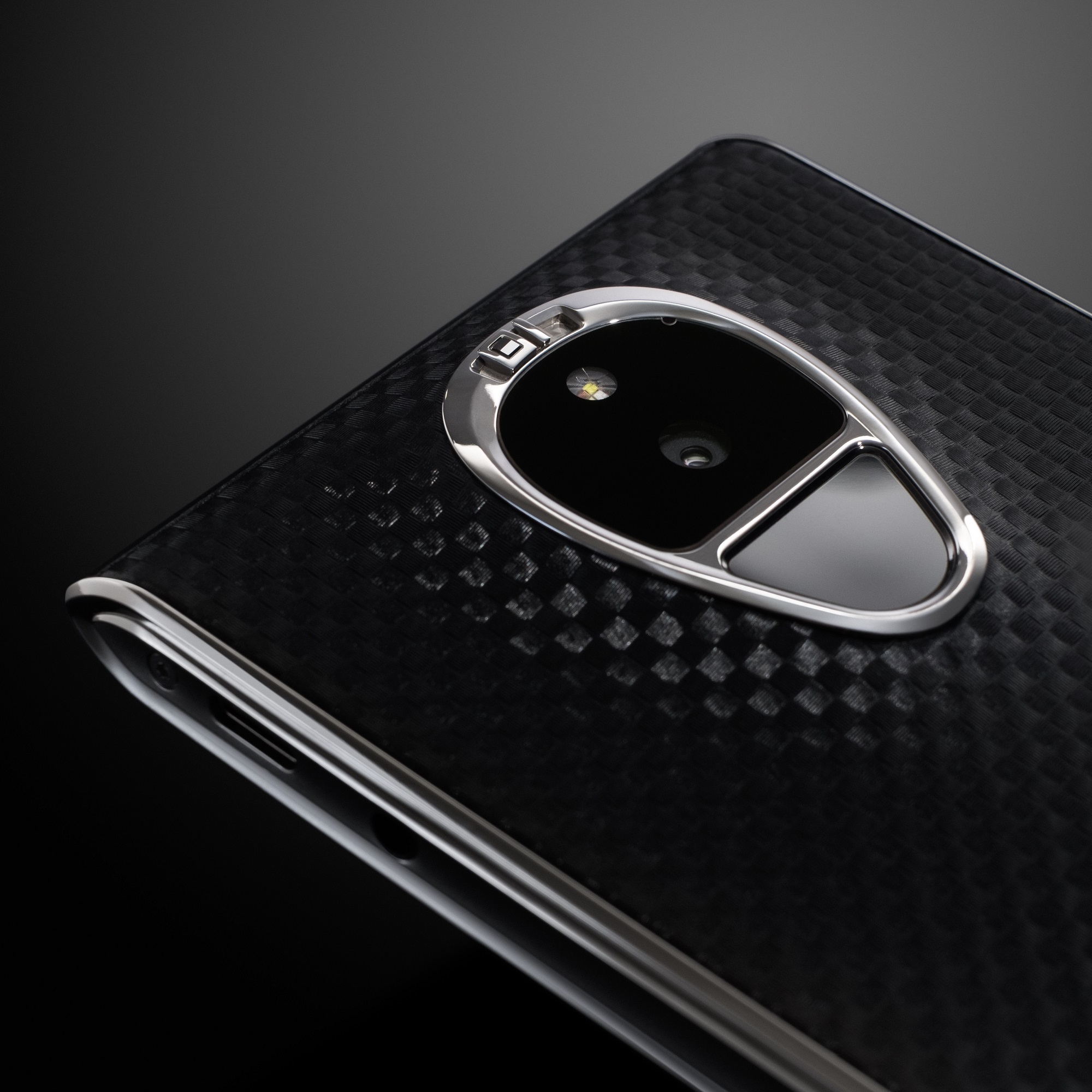 Solarin security switch. (Image via Sirin Labs)
