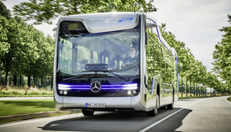 IAA Preview 2016 Daimler Buses; Mercedes-Benz Future Bus with CityPilot. Semi-automated city bus with traffic light recognition; recognition of obstacles and pedestrians; automated bus stop approaches basic vehicle.