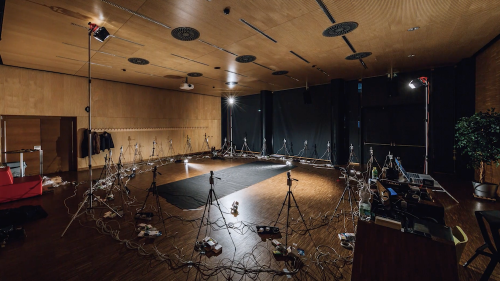 The Holopainting set-up. (Image via Raspberry Pi)