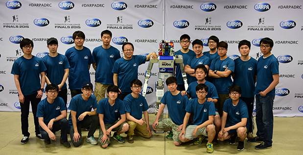 Three Teams Take Top Honors at DARPA Robotics Challenge Finals